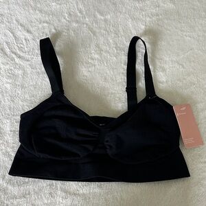 Feelingirl sports Bra NWT